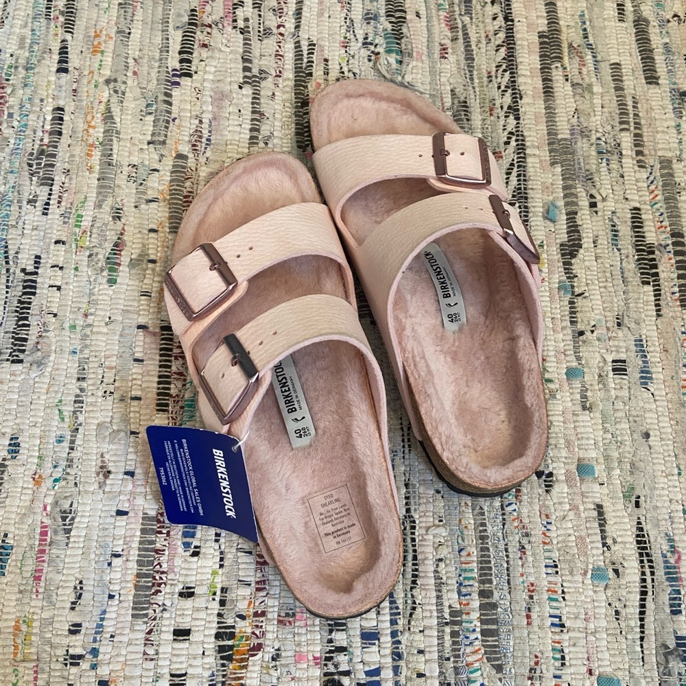 Birkenstock, pink sandals, fuzzy footbed, 9 (40)